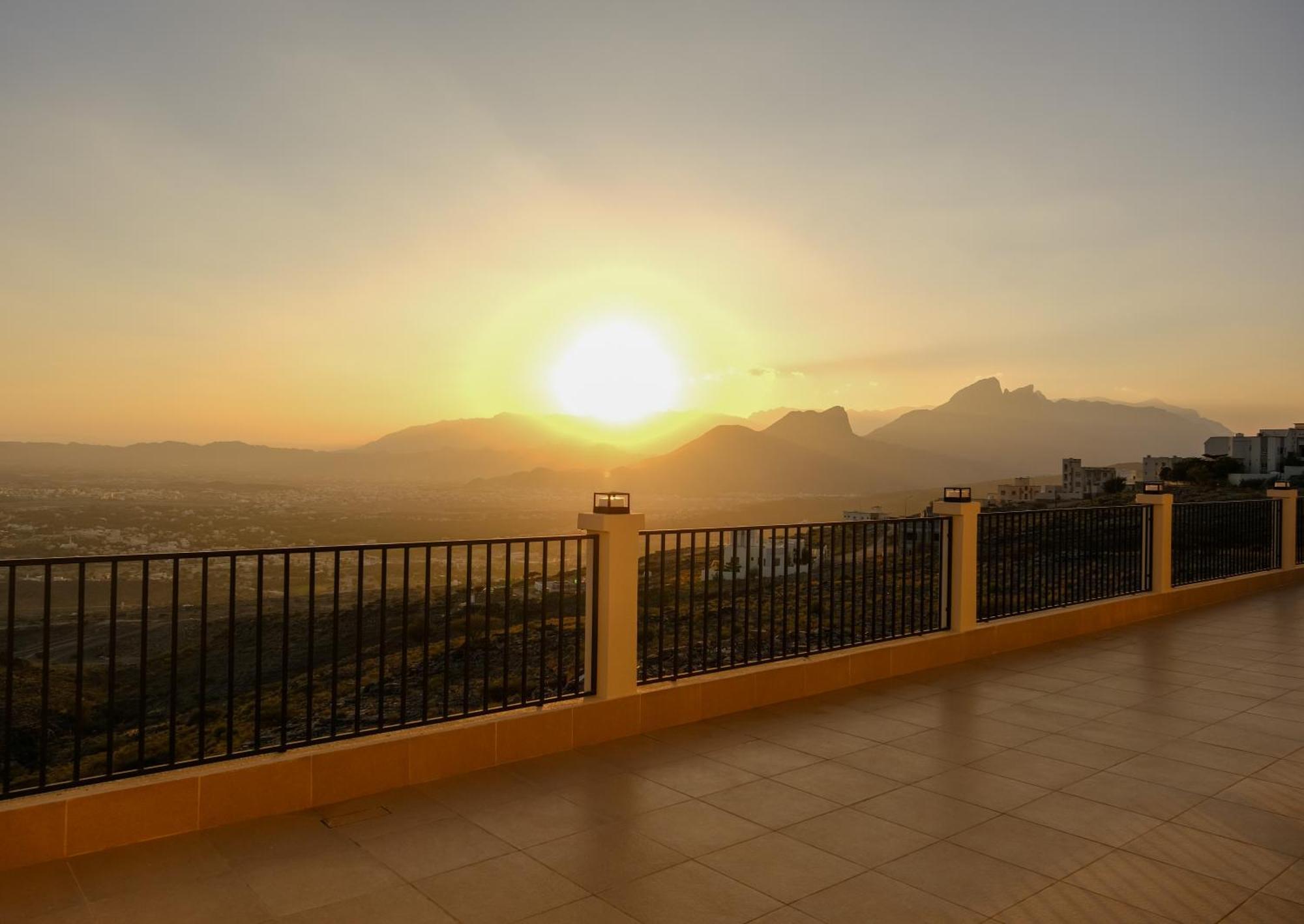 Sunset Sky Hotel Misfah Ngoại thất bức ảnh